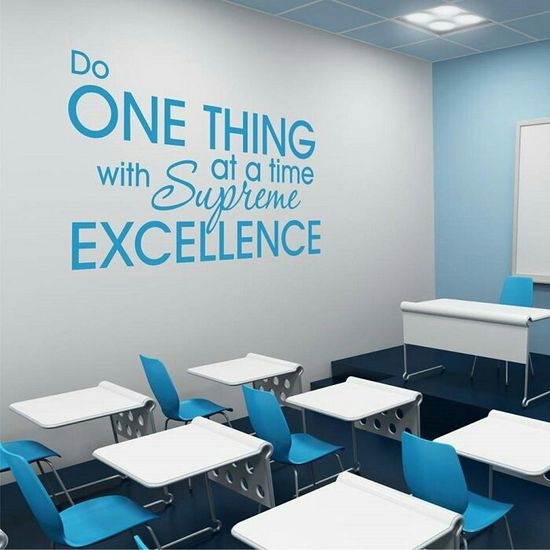 Integra frases motivacionales en tu sala de capacitación Integra frases motivacionales en tu sala de capacitación